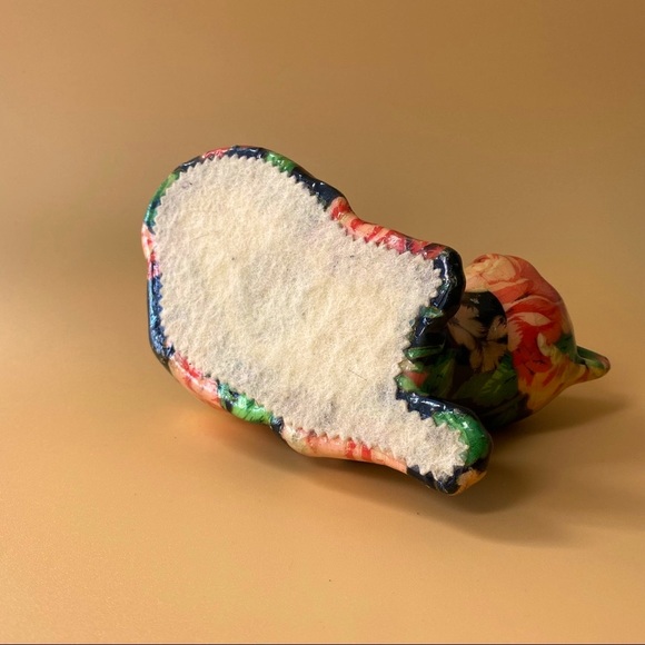 Sleeping Cat | Home Décor - Picture 5 of 9